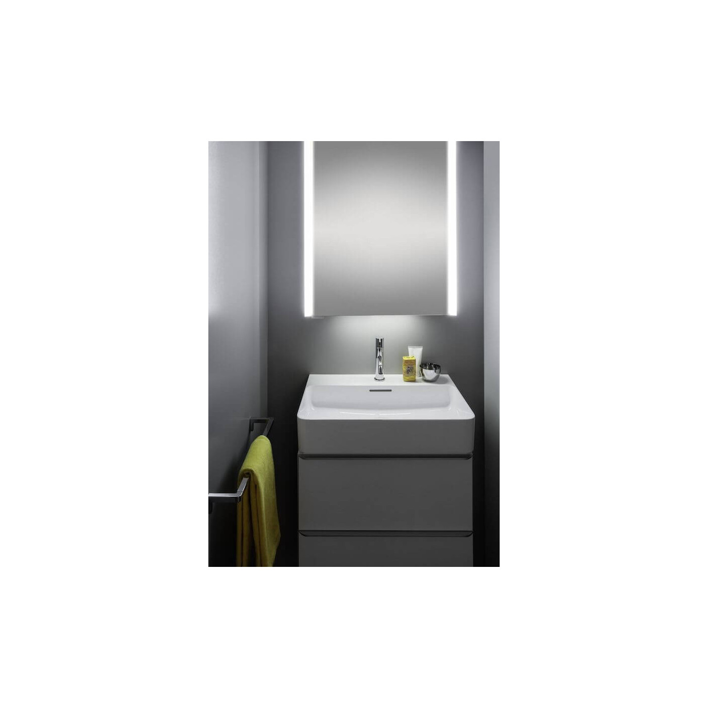 Umywalka Ścienna 600x420 mm Val Biały H8102830001041 Laufen