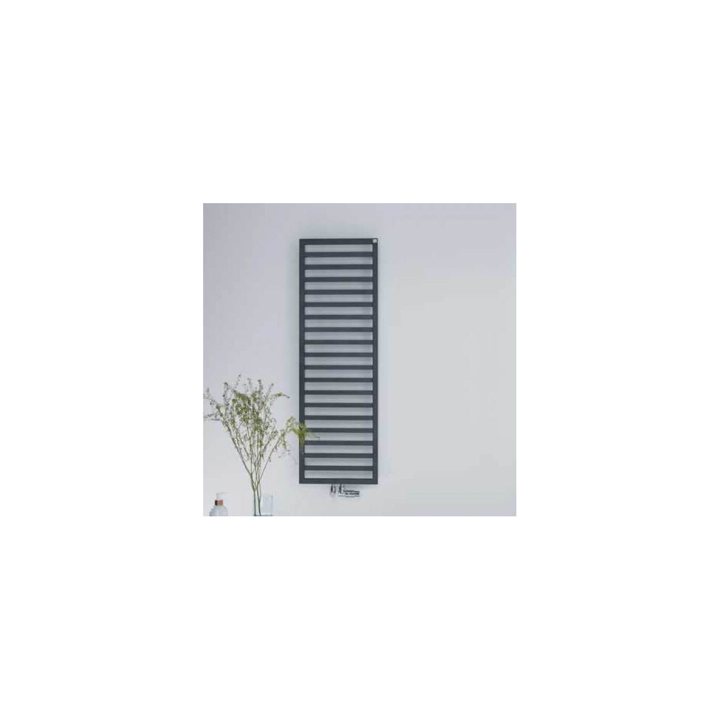 Grzejnik Łazienkowy Quaro Black Quartz 1403x450 QA 140-045/M0550 Zehnder