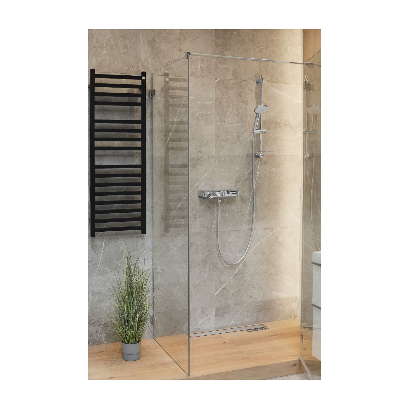 Bateria Prysznicowa Z Termostatem Z Zestawem Prysznicowym Grohtherm SmartControl 34720000 Grohe