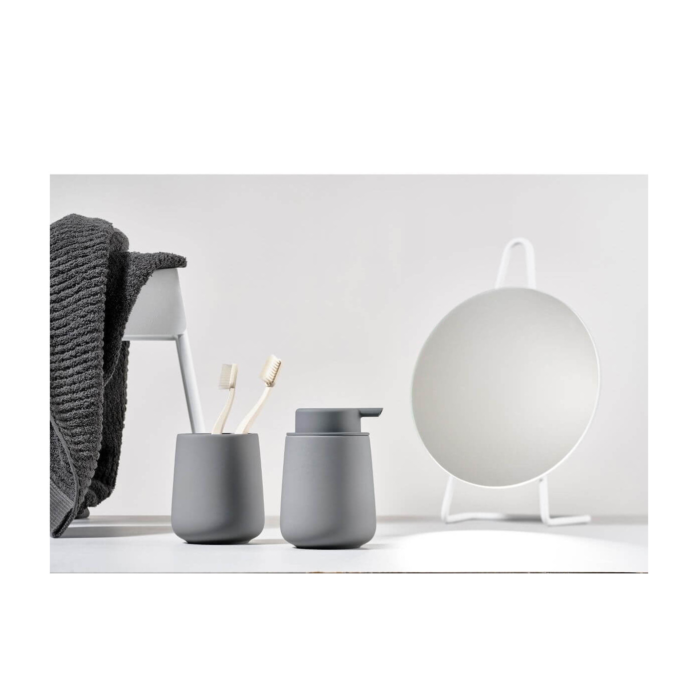 Kubek Na Szczoteczki Nova One Grey 331218 Zone Denmark