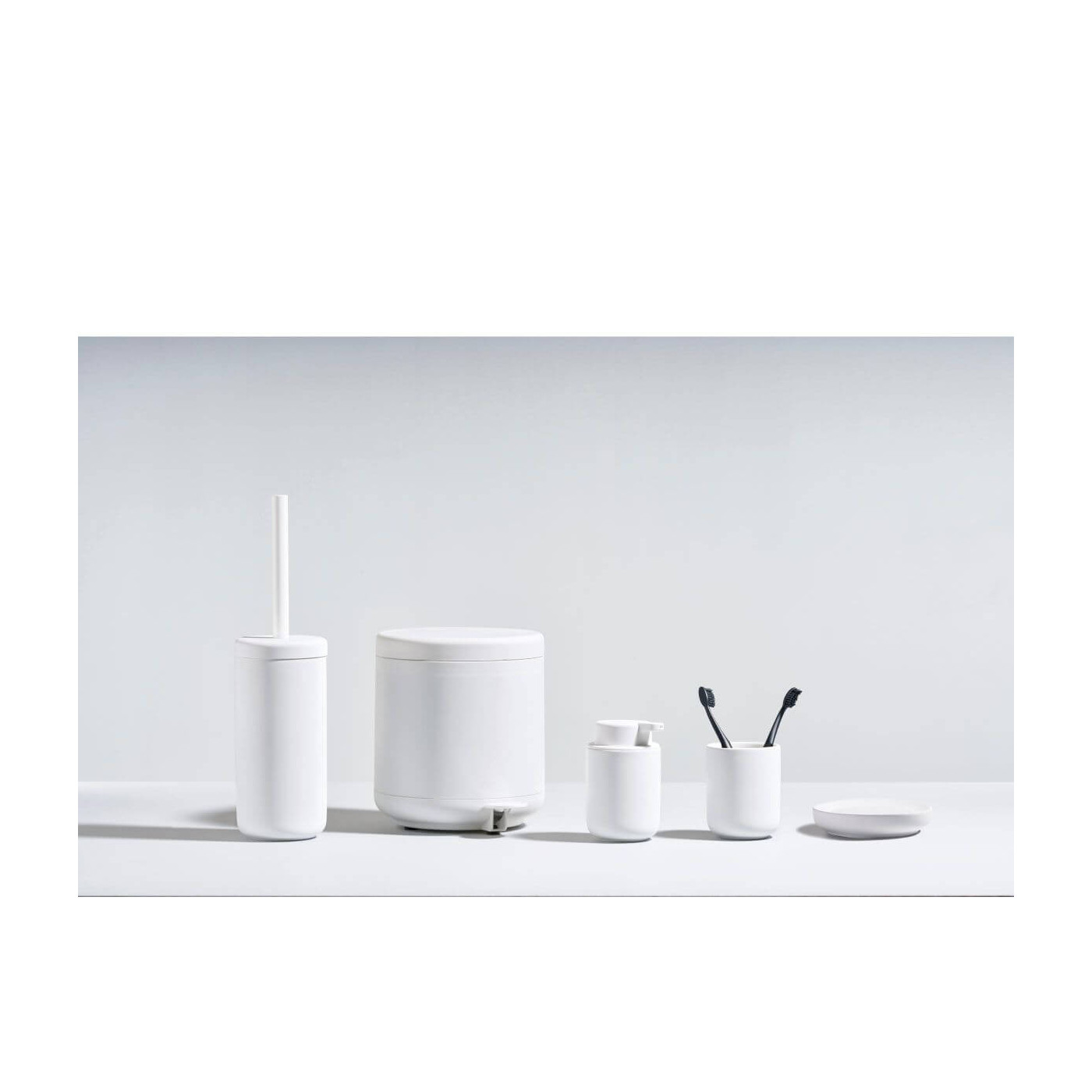 Kubek Na Szczoteczki Ume White 330399 Zone Denmark
