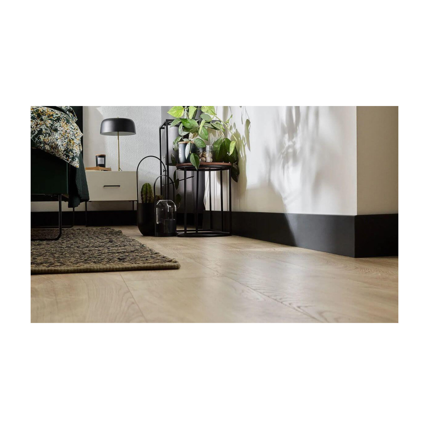 Listwa Przypodłogowa PCV Espumo ESP206 Czarny 80x16x2400 mm Vox
