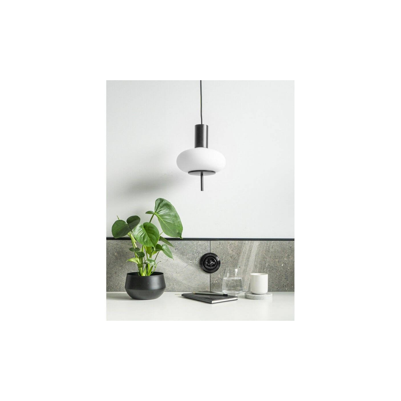 Lampa Wisząca Torni A Czarny TOA122P0 Ummo