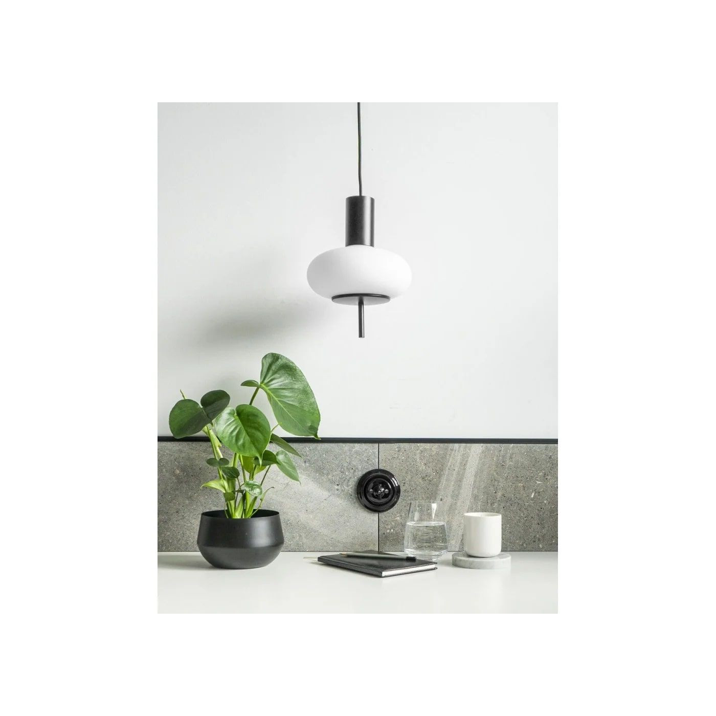 Lampa Wisząca Torni A Czarny TOA122P0 Ummo