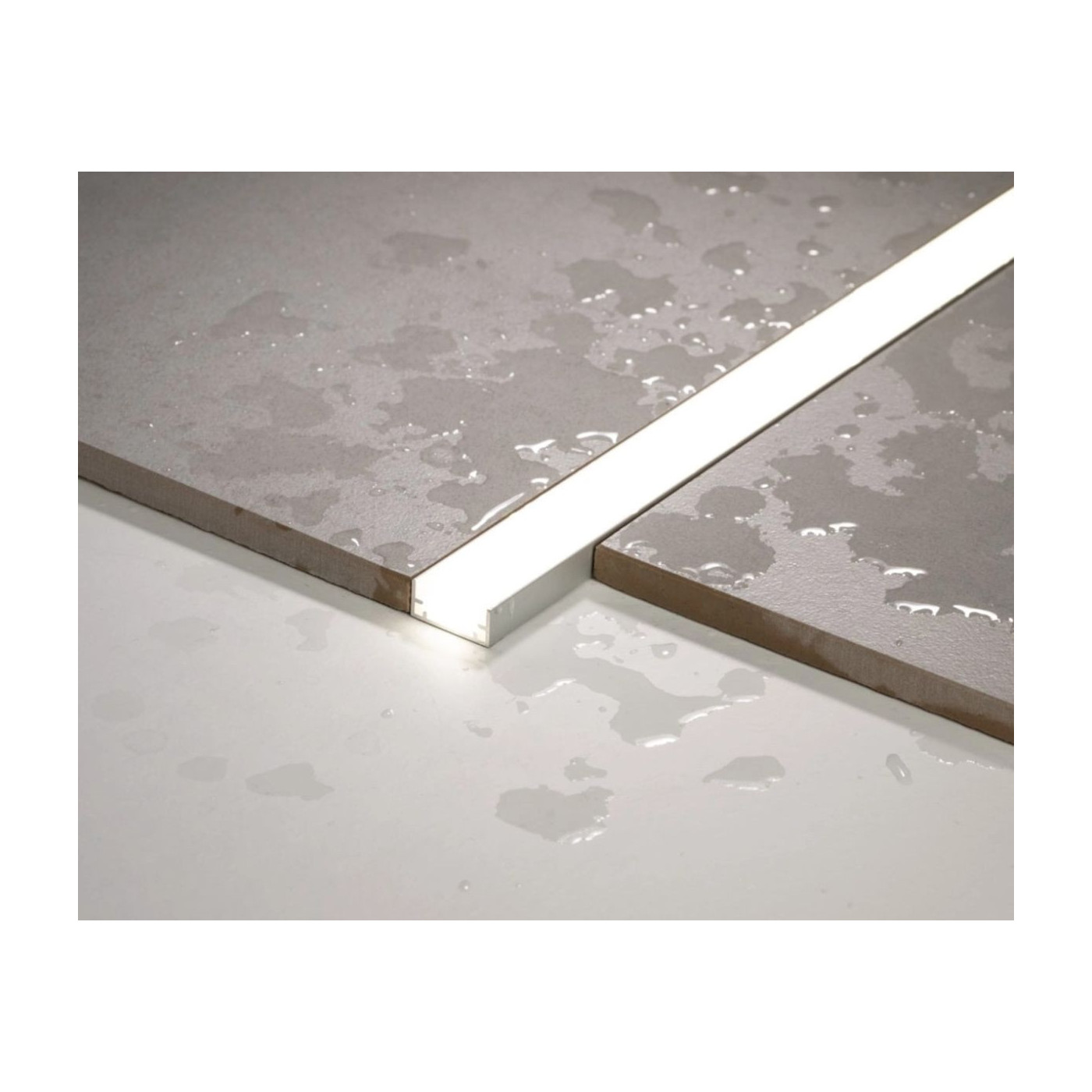 Oprawa LED Łazienkowa AQU Srebna IP68 200 cm 4500K Kingled