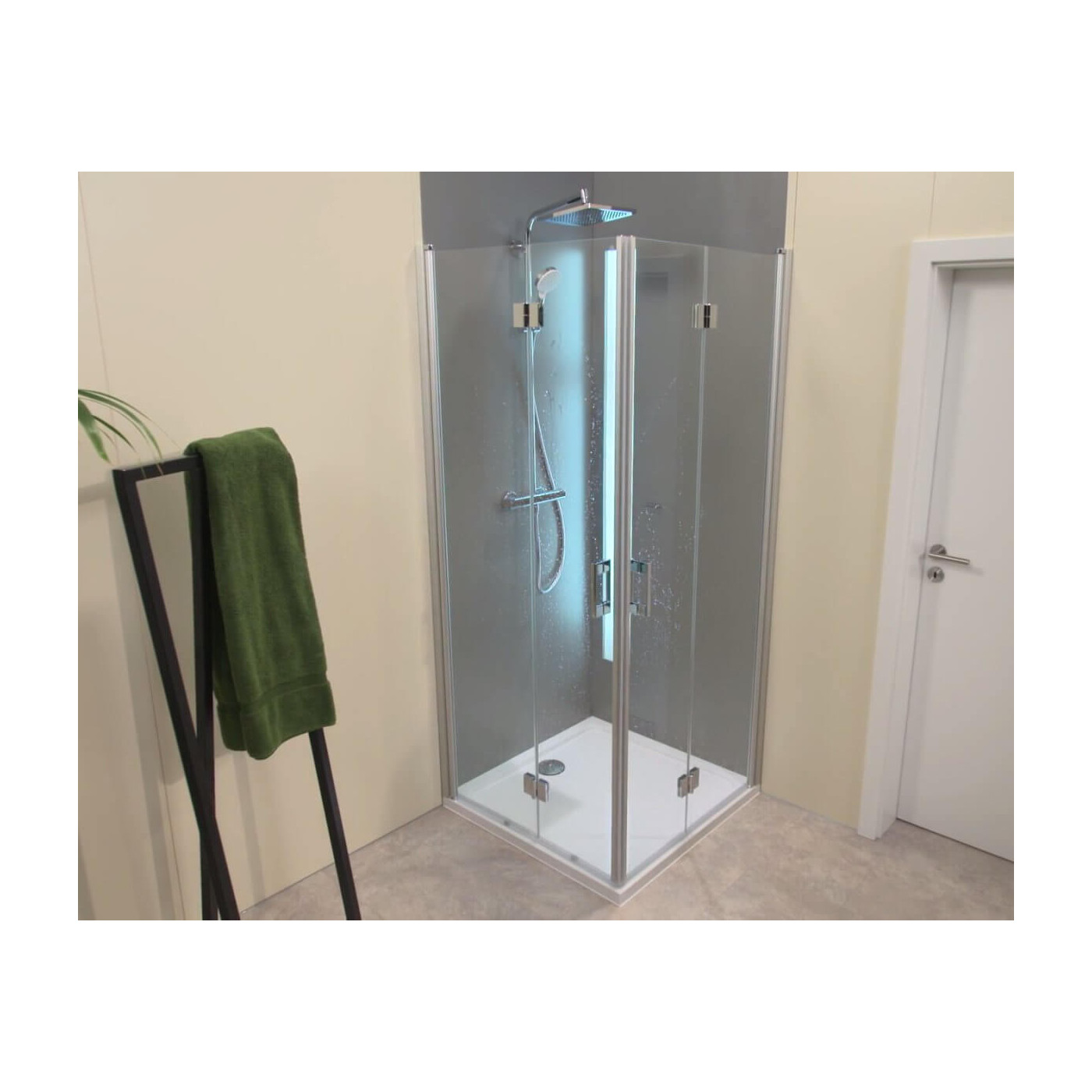 Zestaw Prysznicowy Crometta E 240 27271000 Hansgrohe
